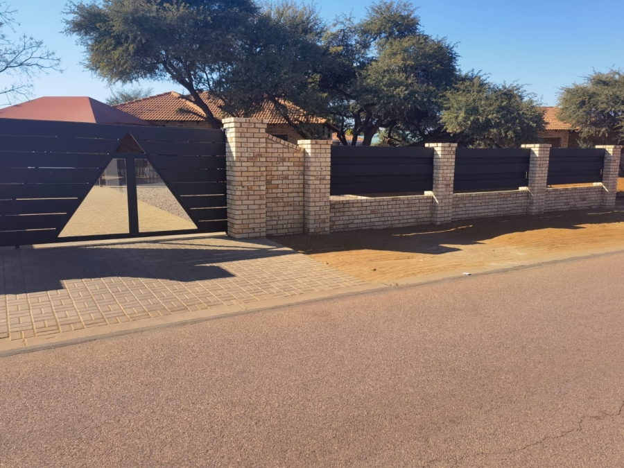 To Let 2 Bedroom Property for Rent in Kathu Northern Cape